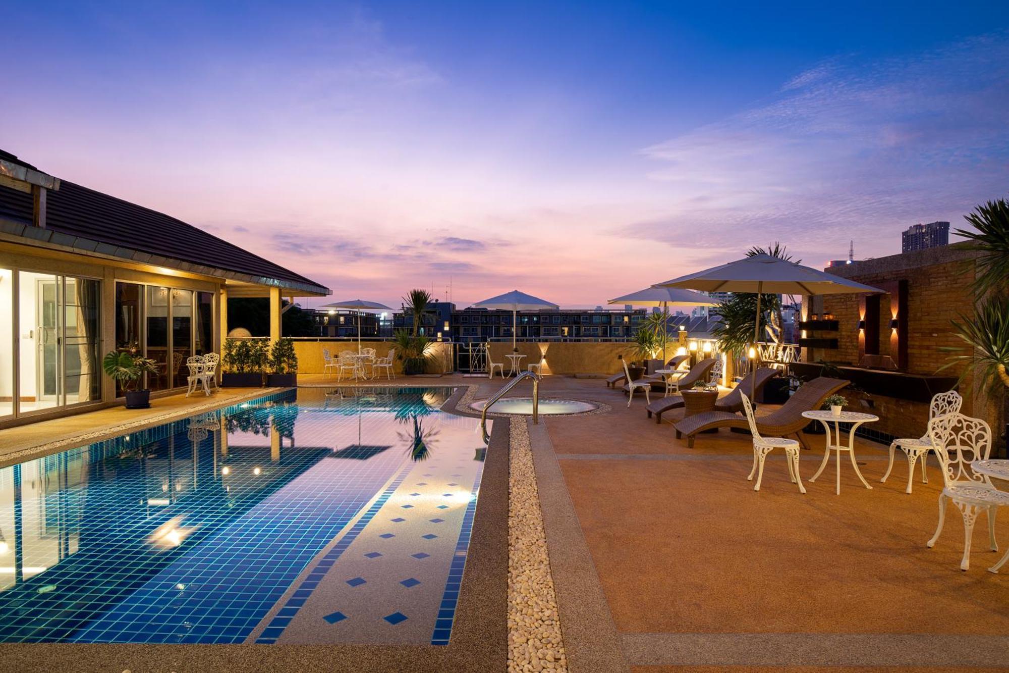 Aparthotel Capitel Rama 4 à Bangkok Extérieur photo